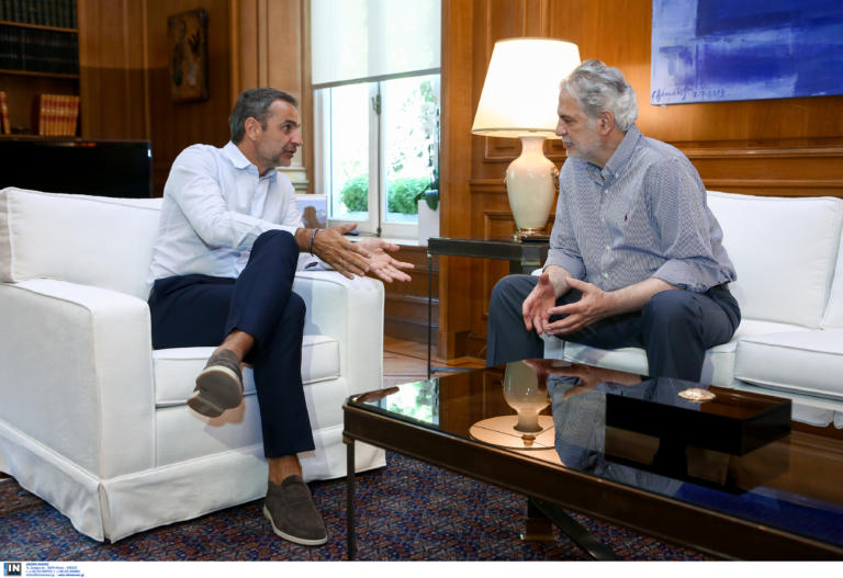 https://www.newsit.gr/wp-content/uploads/2019/08/mitsotakis_stylianidis-768x527.jpg