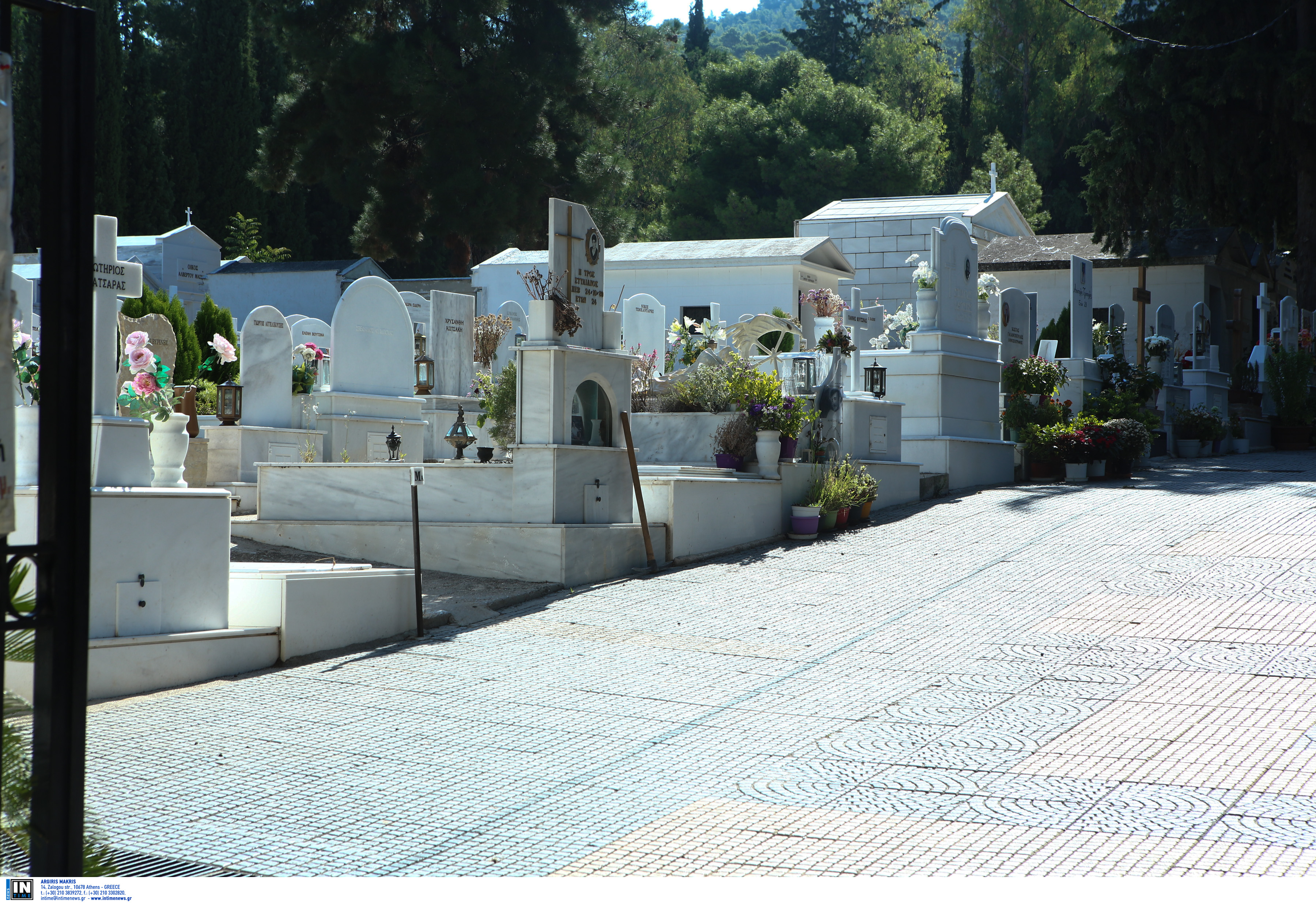 Φρίκη σε νεκροταφείο του Ναυπλίου – Βρέθηκε νεκρό έμβρυο εκτός τάφου