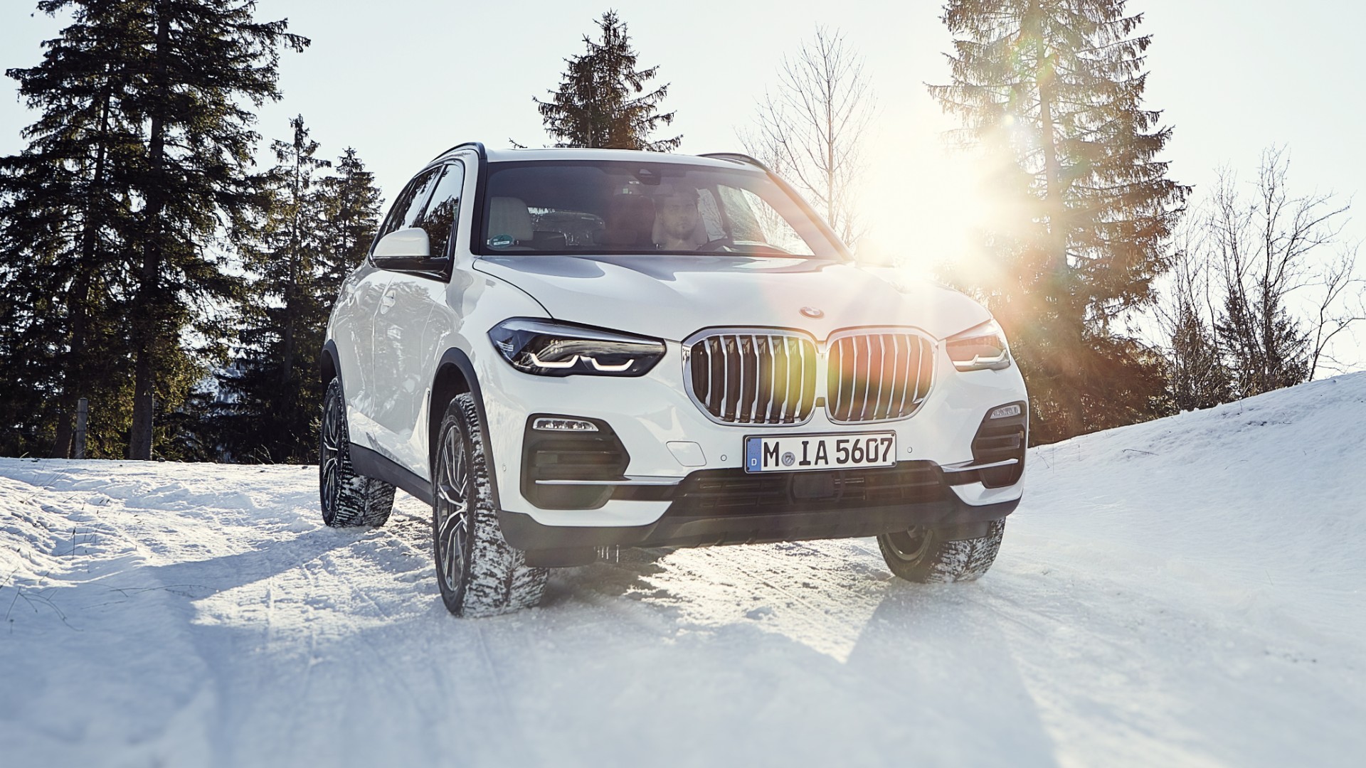 Νέα επαναφορτιζόμενη υβριδική BMW X5 xDrive45e [pics]