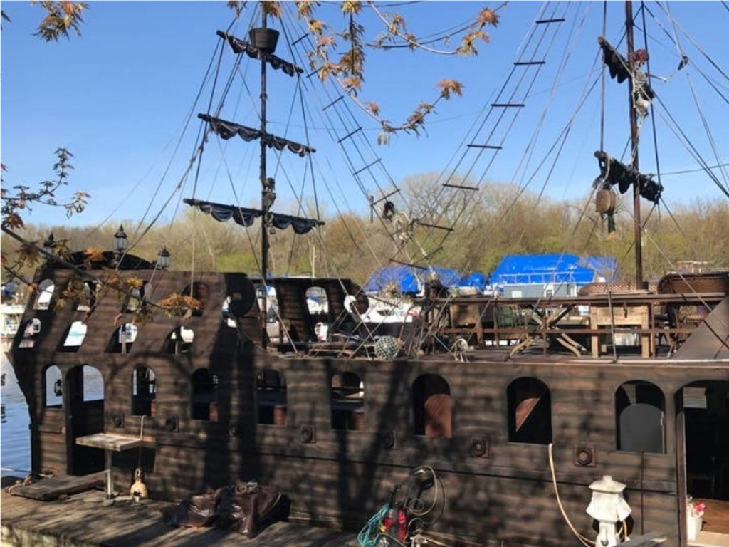 Η Airbnb σου δίνει την δυνατότητα να γίνεις πειρατής!