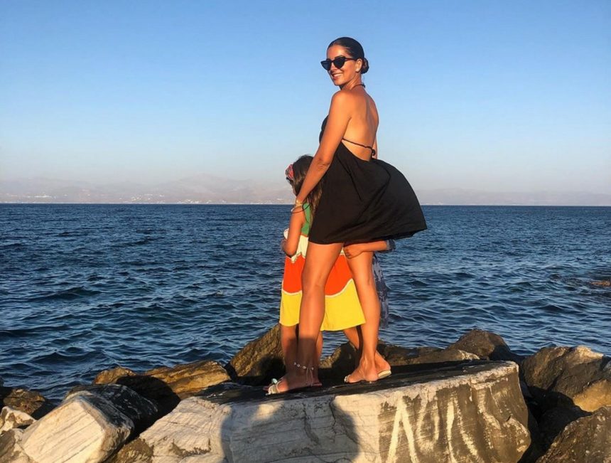 Σταματίνα Τσιμτσιλή: Ταξίδεψε στην Βαρκελώνη με την οικογένεια της!