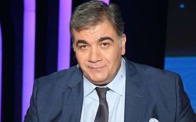 O Δημήτρης Σταρόβας εξομολογείται: «Μπορεί να με συγκινήσει το ο,τιδήποτε!»