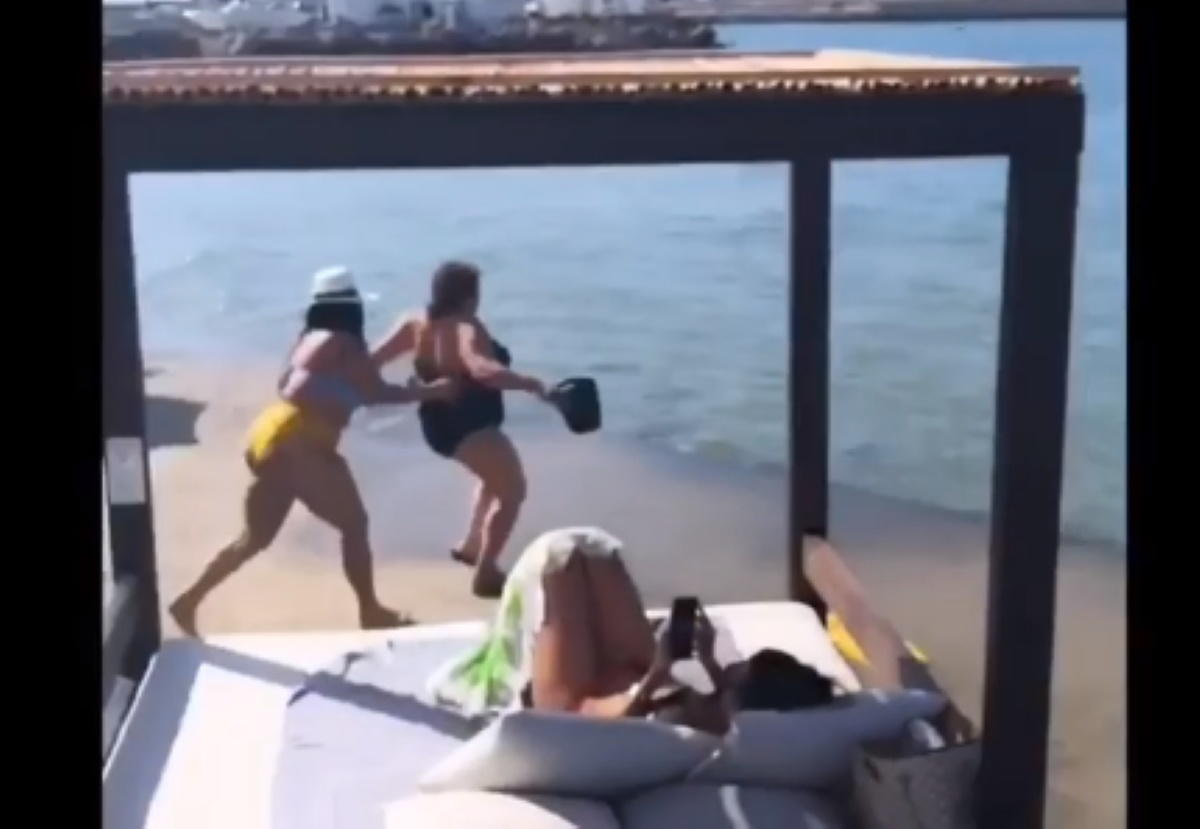 Απίθανη τούμπα της Βίκυς Σταυροπούλου! Ευτυχώς δεν τραυματίστηκε! – Βίντεο