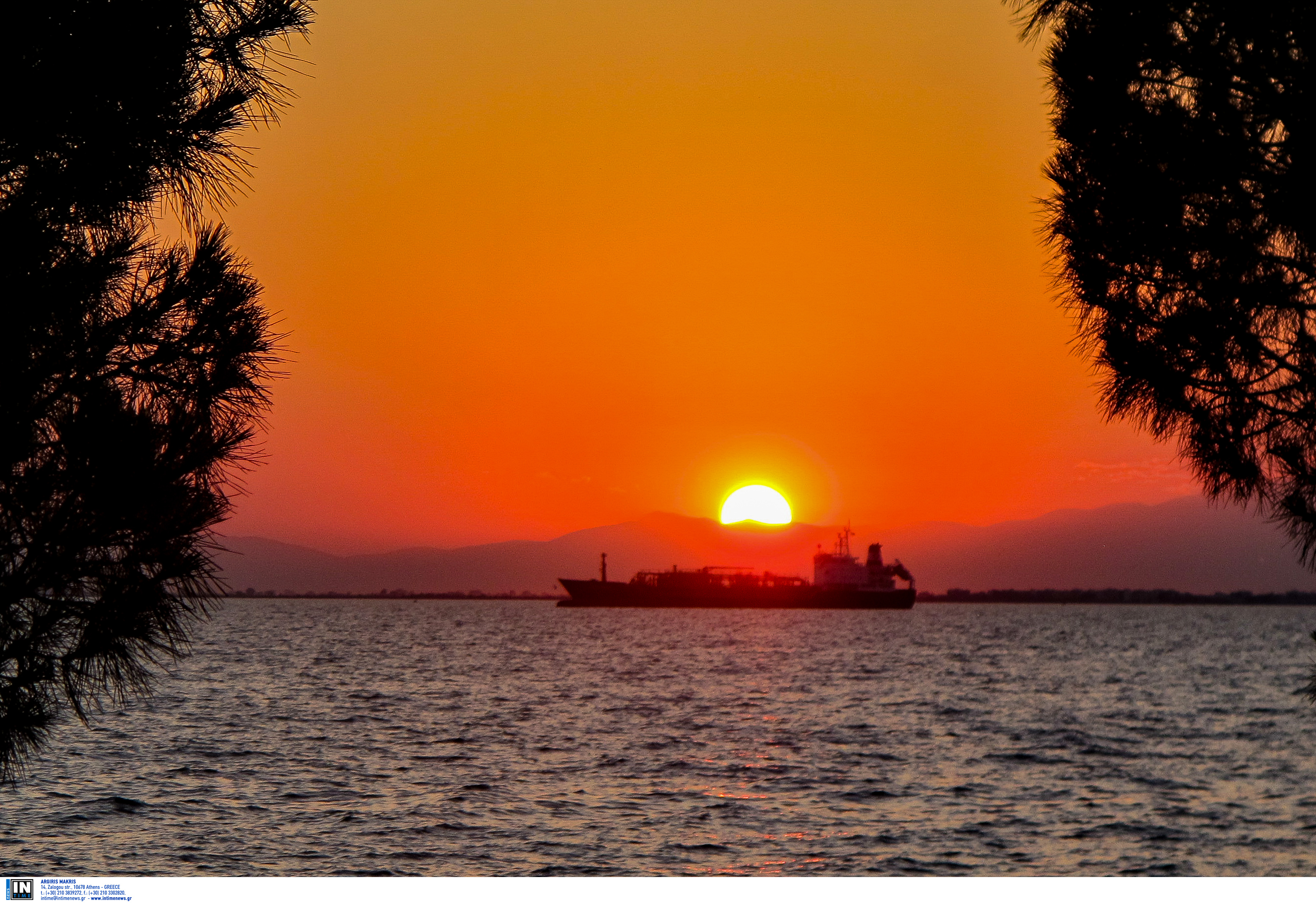 Όμορφη Θεσσαλονίκη και όταν ο ήλιος δύει…