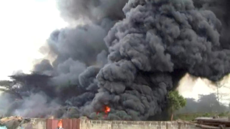 Απίστευτη τραγωδία στην Τανζανία με 60 νεκρούς! Κάηκαν ζωντανοί την ώρα που έπαιρναν καύσιμα!
