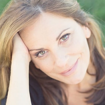 Θεοφανία Παπαθωμά: Φωτογραφίζεται χωρίς ίχνος μακιγιάζ και ρετούς!