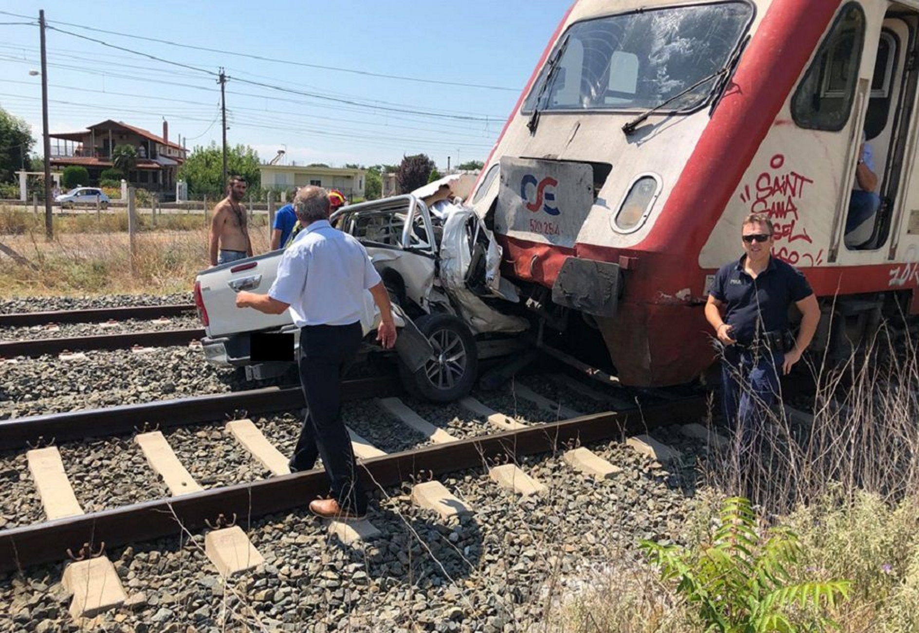 Διαβατά: Αυτό είναι το νιόπαντρο ζευγάρι του τροχαίου με το τρένο