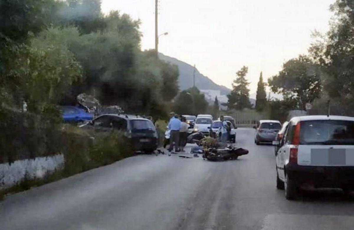 Κέρκυρα: Ένας νεκρός και τρεις τραυματίες σε σφοδρότατη σύγκρουση δύο αυτοκινήτων