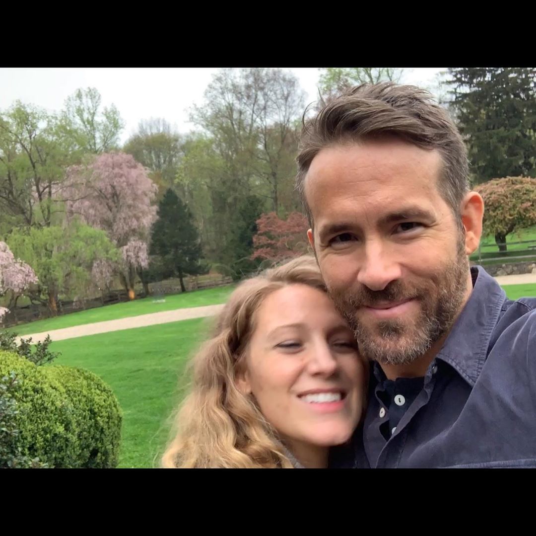 Ο Ryan Reynolds δημοσίευσε τις πιο άσχημες φωτογραφίες της Blake Lively!