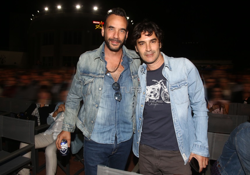 Πάνος Μουζουράκης: Ήρθε στην Ελλάδα και βγήκε με τον Παπακαλιάτη!