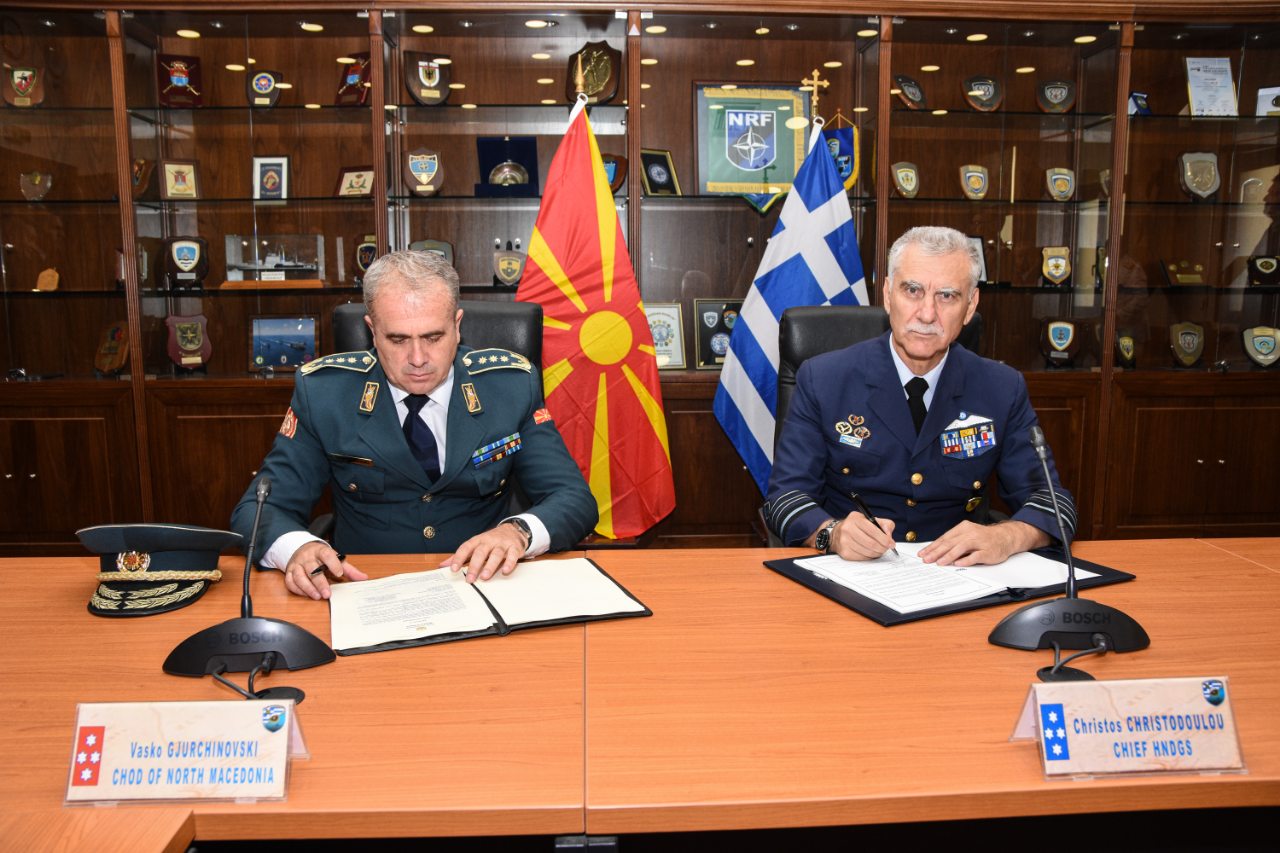Η Ελληνική Πολεμική Αεροπορία θα περιπολεί πάνω από τη Βόρεια Μακεδονία – Υπεγράφη η συμφωνία [pics]