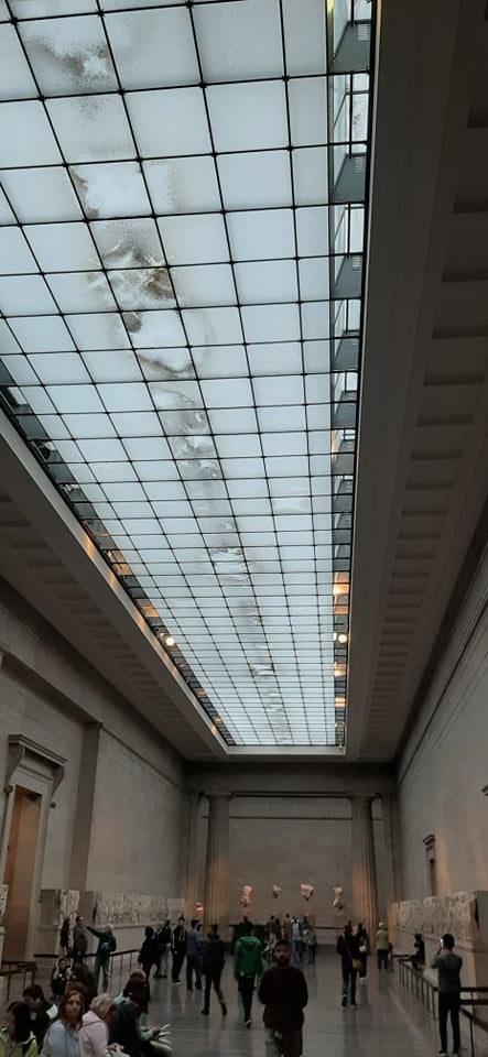 Βρετανικό Μουσείο: Μούχλα και δυσοσμία στην αίθουσα με τα «γλυπτά του Παρθενώνα»!  