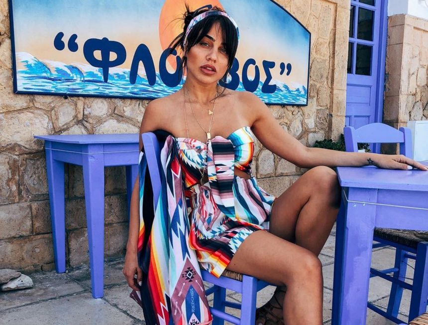 Η Κόνι Μεταξά μας δείχνει πώς ήταν το πρόσωπό της πριν και μετά την επέμβαση