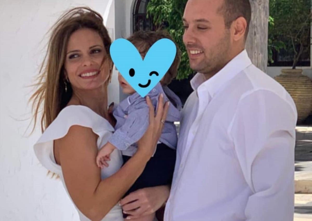 Λιάτσος – Καρποντίνη: Νέες φωτογραφίες από τη βάφτιση του γιου τους!