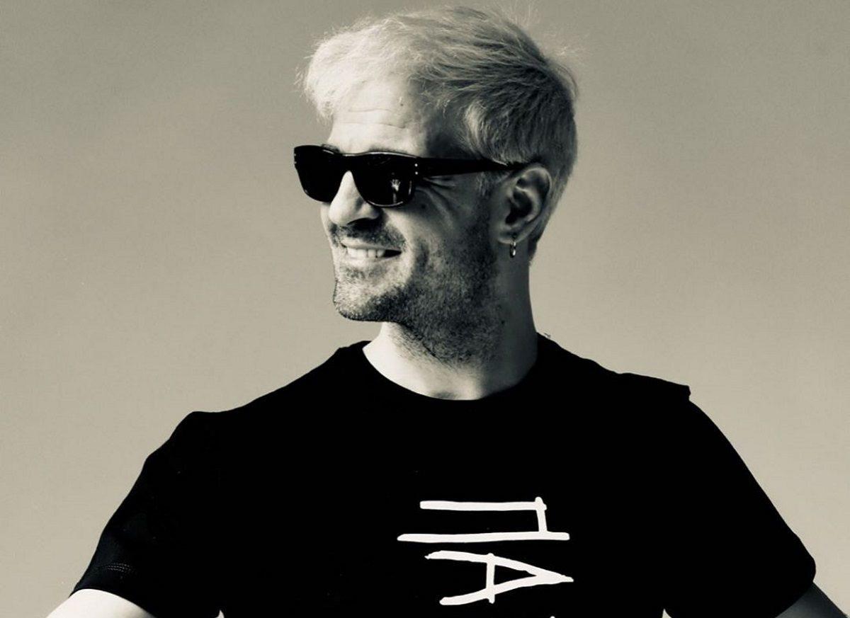 Ο Νίνο δημοσίευσε την πιο γλυκιά φωτογραφία από την παιδική ηλικία του