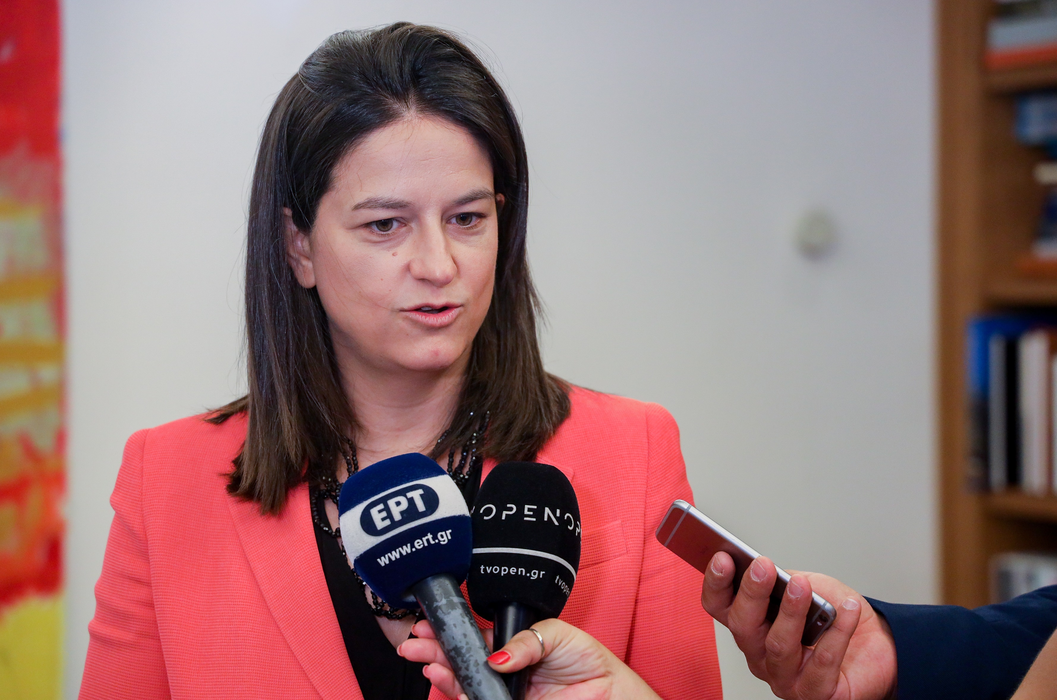 Νίκη Κεραμέως: Επίσκεψη της υπουργού Παιδείας και Θρησκευμάτων στη Λέρο