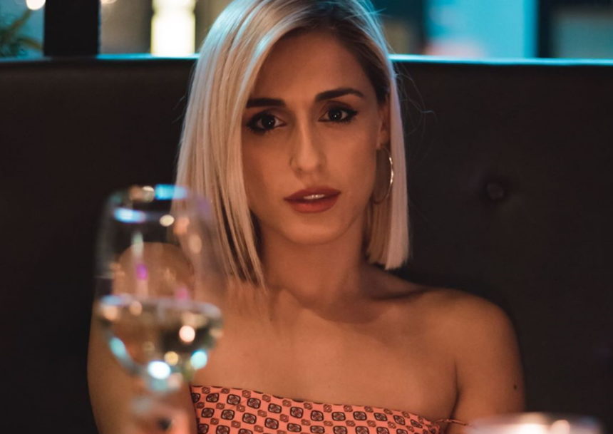 Η Χριστίνα Σάλτη δεν είναι πια ξανθιά – Δείτε το νέο look της τραγουδίστριας