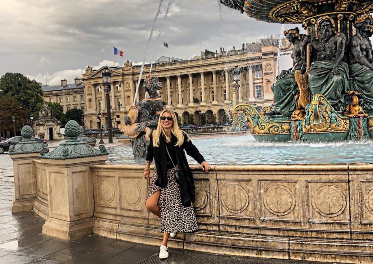 Dolce vita στο Παρίσι για την Κωνσταντίνα Σπυροπούλου!