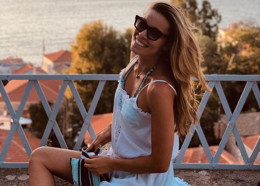Η Μαριέττα Χρουσαλά συνεχίζει τις διακοπές της και ποζάρει όπως δεν την έχετε ξαναδεί!
