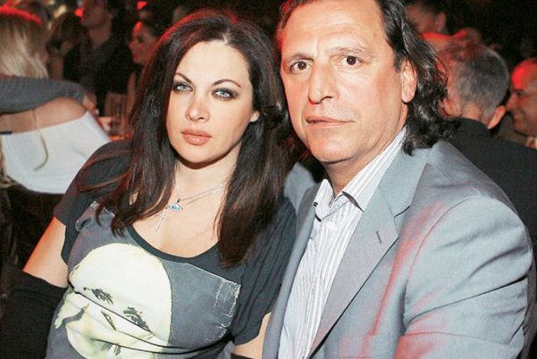 Ώρες αγωνίας για τον Τάσο Μητρόπουλο και την Νένα Χρονοπούλου