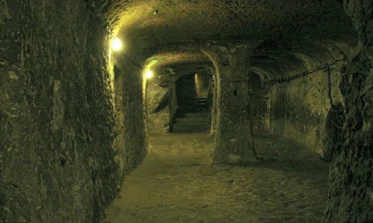 Τί κρύβουν τα μυστηριώδη υπόγεια τούνελ της Αγίας Σοφιάς;