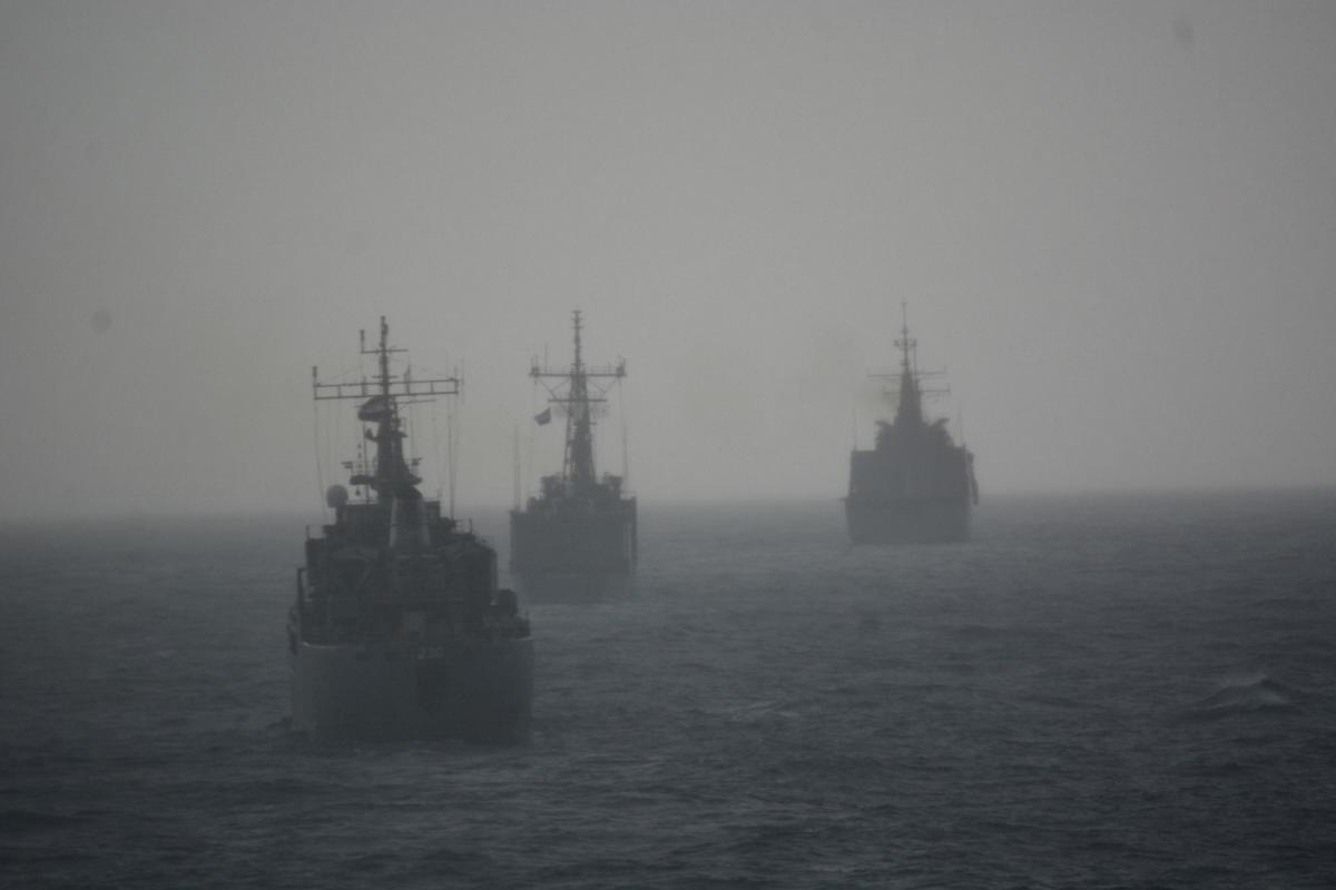 Τέσσερα πλοία του ΝΑΤΟ στο λιμάνι του Πειραιά σήμερα – Ποιος ο λόγος της επίσκεψης; [vids]