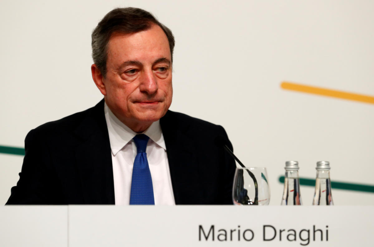 Μείωση επιτοκίων και νέα ποσοτική χαλάρωση ανακοίνωσε η ΕΚΤ