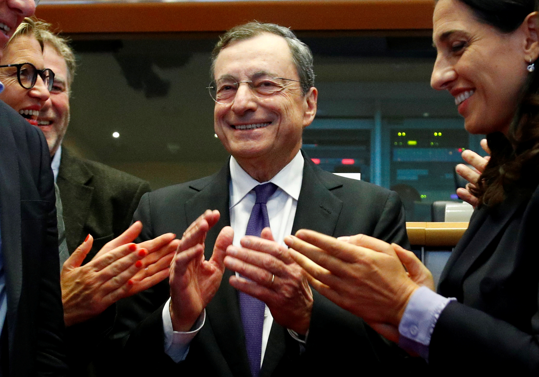 Ντράγκι: Η ΕΚΤ δεν είχε ποτέ Plan B με την Ελλάδα εκτός ευρώ!