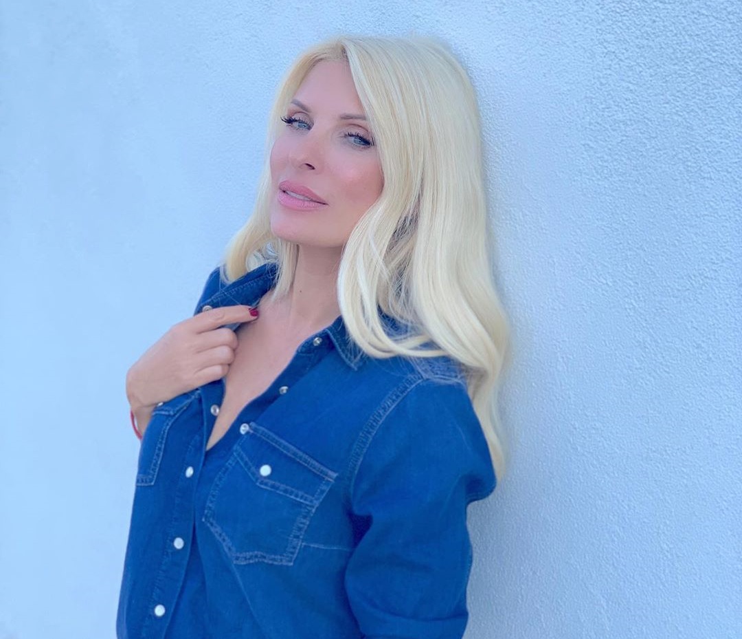 Ελένη Μενεγάκη: Η τρυφερή φωτογραφία με τον γιο της, Άγγελο!