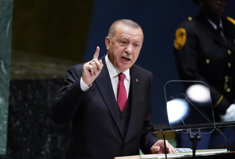 Ερντογάν: Αρχίζουμε επιχειρήσεις στη Συρία ακόμη και σήμερα ή αύριο