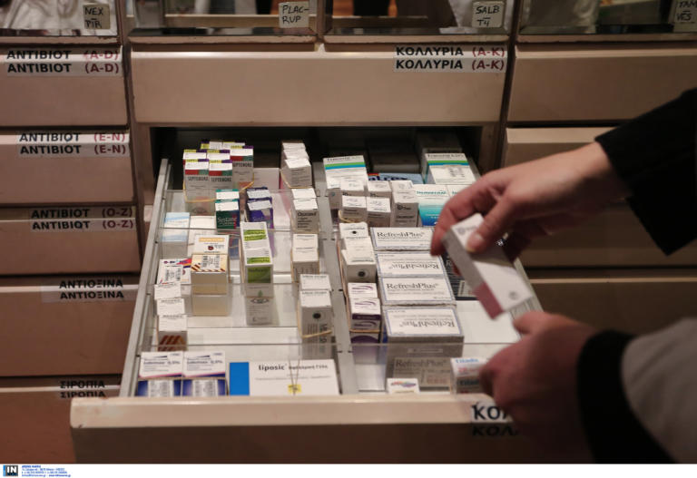 Θεσσαλονίκη: Φαρμακοποιός συνελήφθη σε ξαφνικό έλεγχο για ύποπτα συνταγογραφημένα φάρμακα