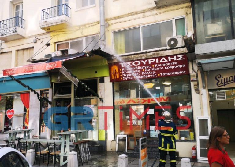 Θεσσαλονίκη: Αναστάτωση από φωτιά σε ψησταριά – Οι φλόγες ξέφυγαν γρήγορα από την κουζίνα – video