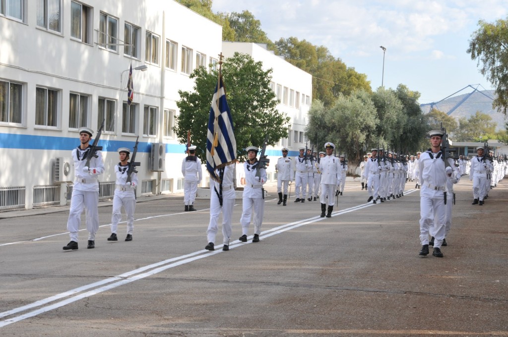 Ορκίσθηκαν οι πρωτοετείς Δόκιμοι Υπαξιωματικοί του Πολεμικού Ναυτικού [pics]