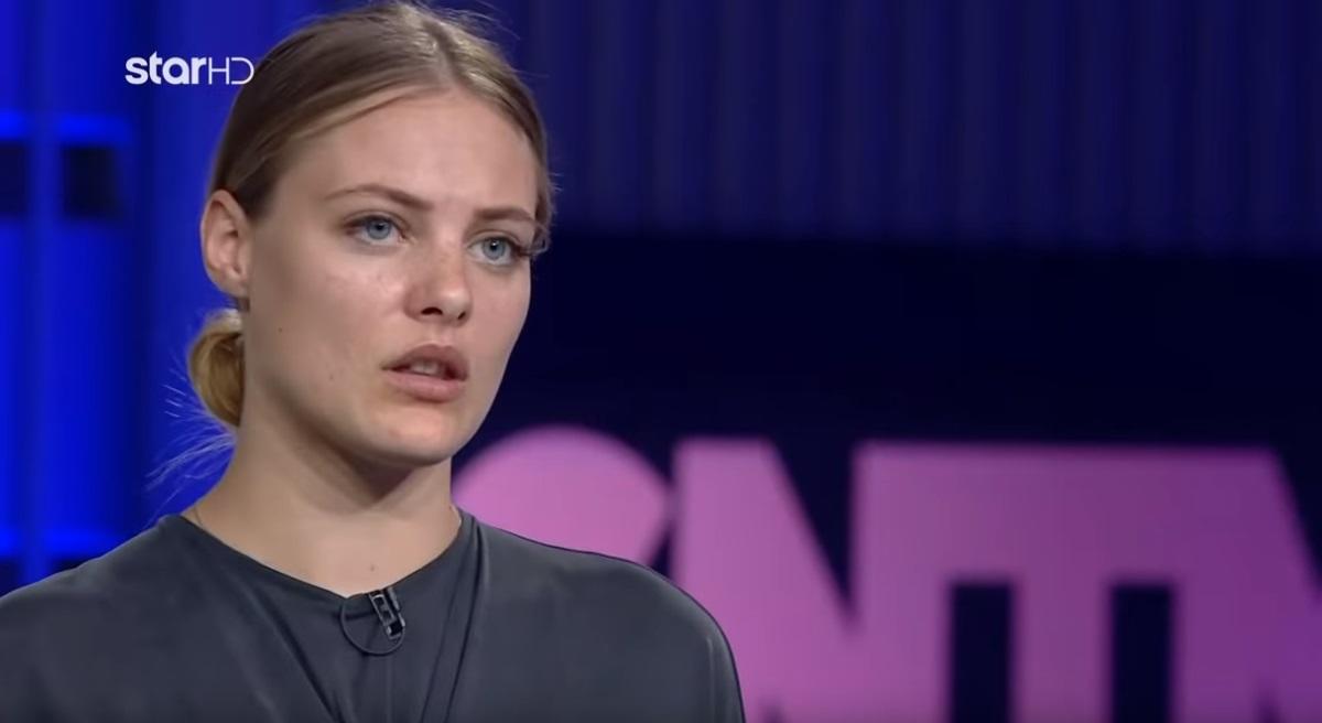 Τα σκληρά σχόλια των κριτών του GNTM σε διαγωνιζόμενη! Οι ψεύτικες βλεφαρίδες και τα νύχια!