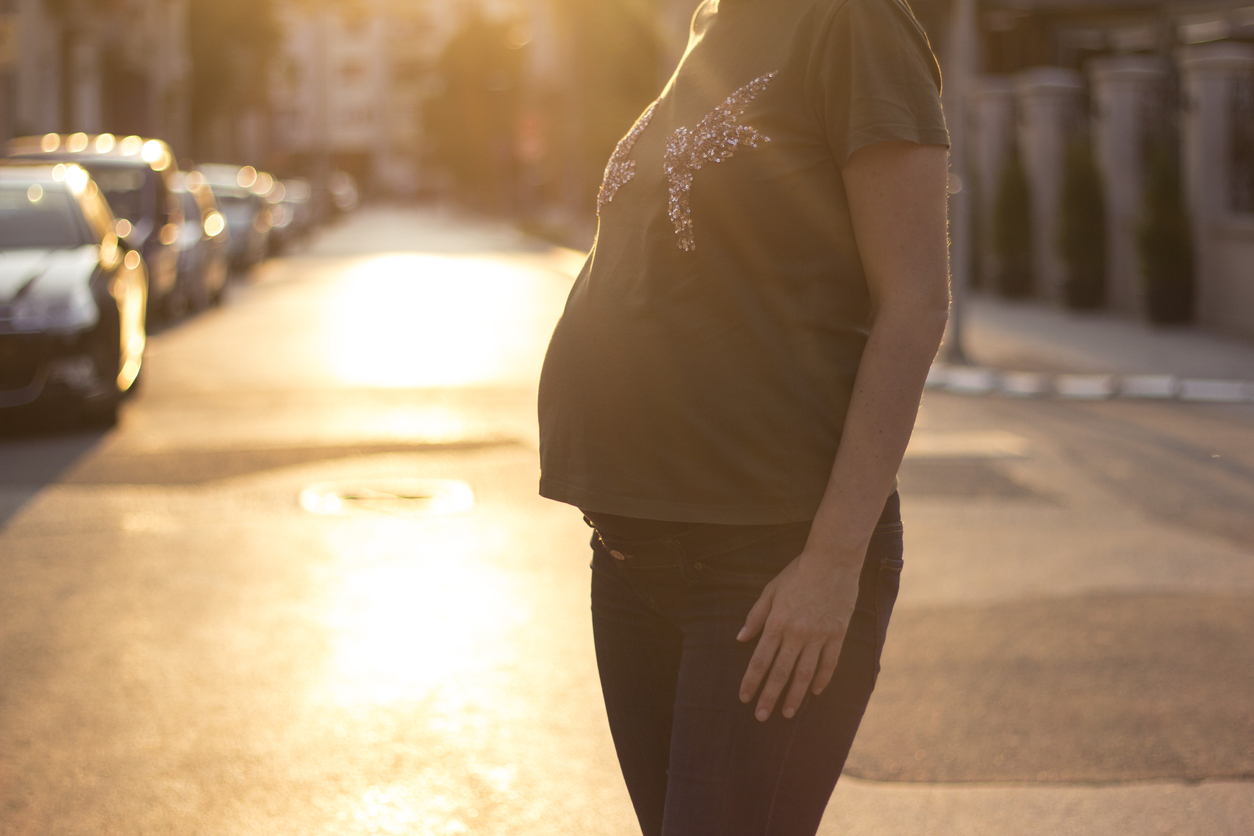 Απειλή για το έμβρυο η ατμοσφαιρική ρύπανση: Διαπερνάει τον πλακούντα λένε ερευνητές!