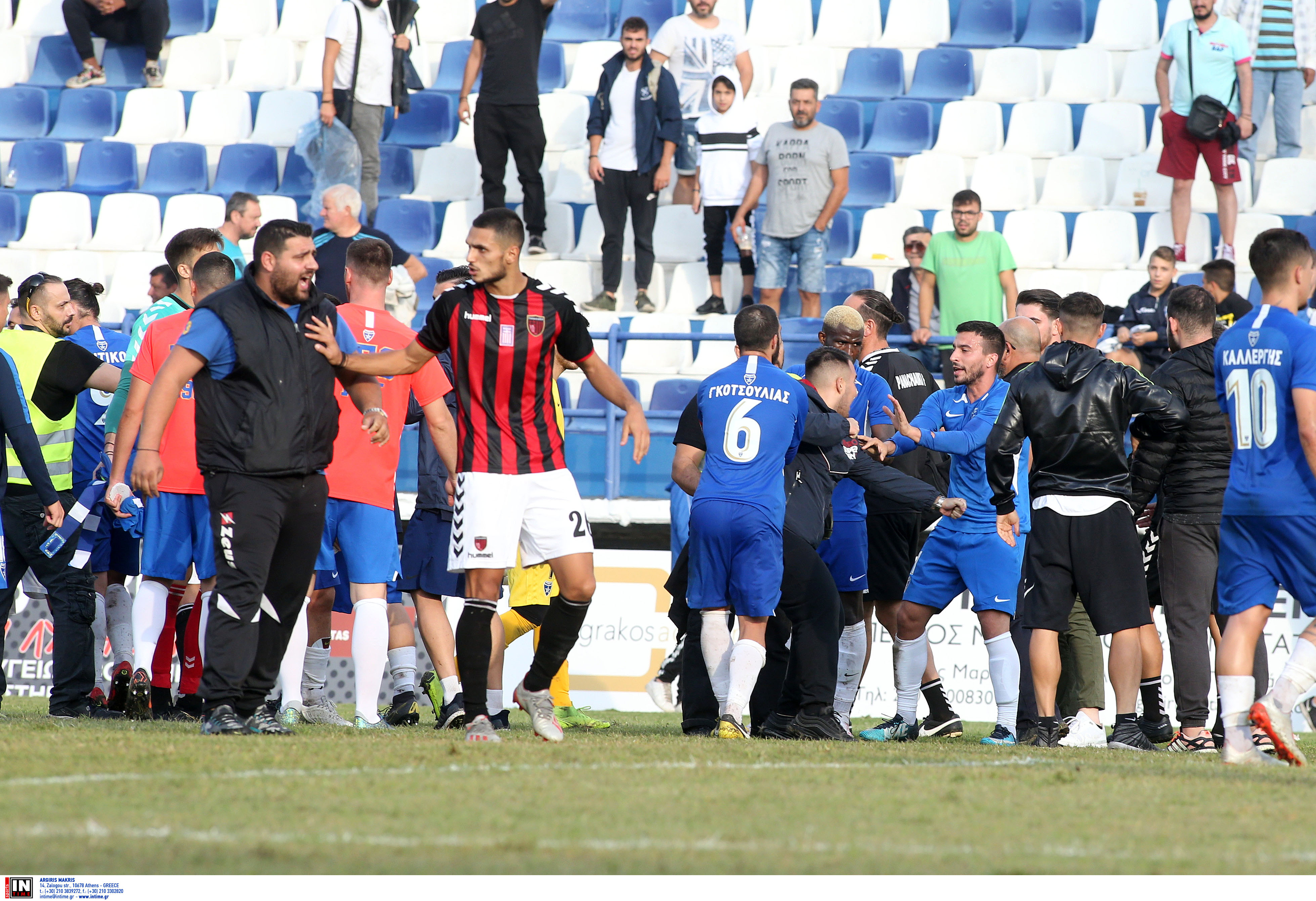 Κύπελλο Ελλάδας: Ντου οπαδών στη Νίκαια! [pics]