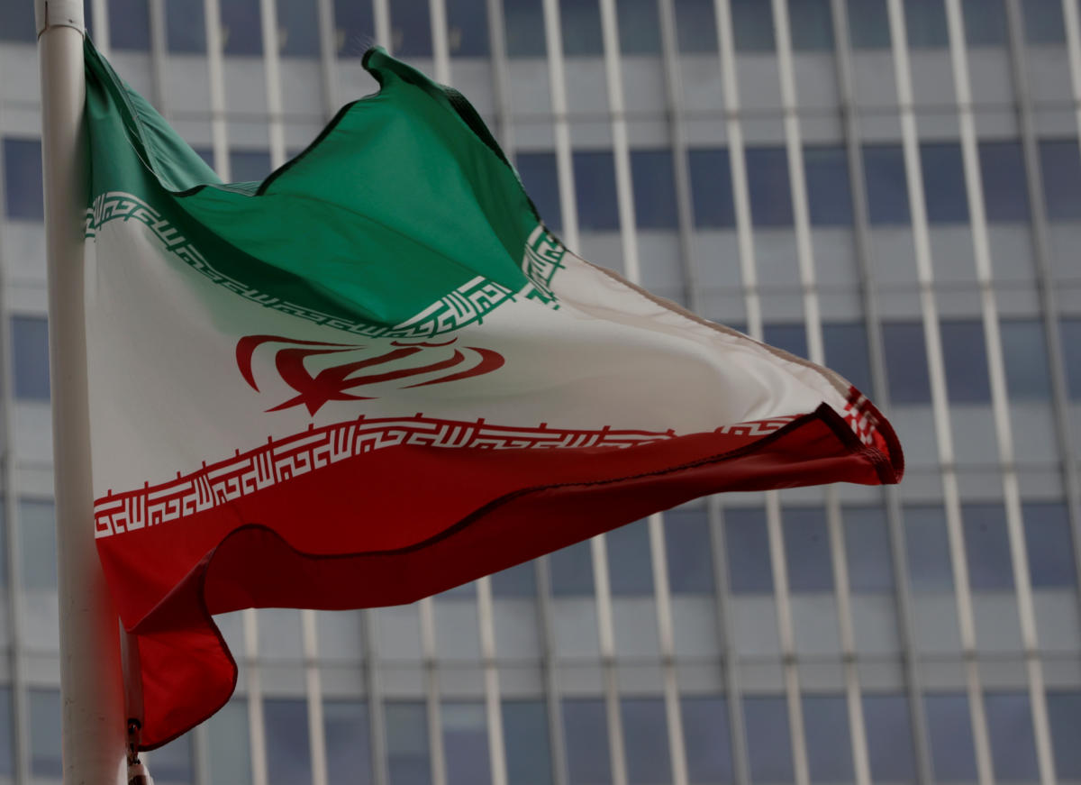 Ιρανός αντιπρόεδρος: Πουλάμε πετρέλαιο παρά τις κυρώσεις των ΗΠΑ