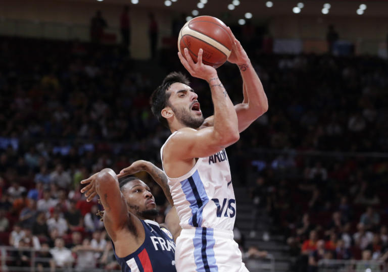 Μουντομπάσκετ 2019: «Αδιανόητο» buzzer beater του Καμπάτσο! – video