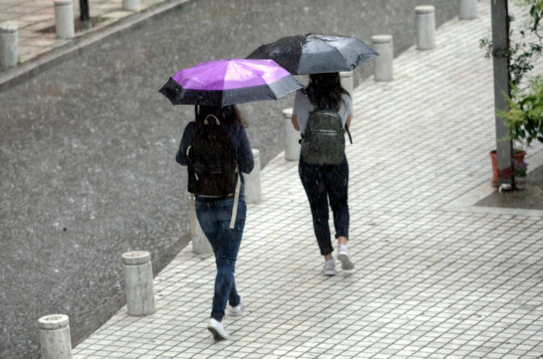 Καιρός αύριο: Πού θα βρέχει – Αναλυτική πρόγνωση