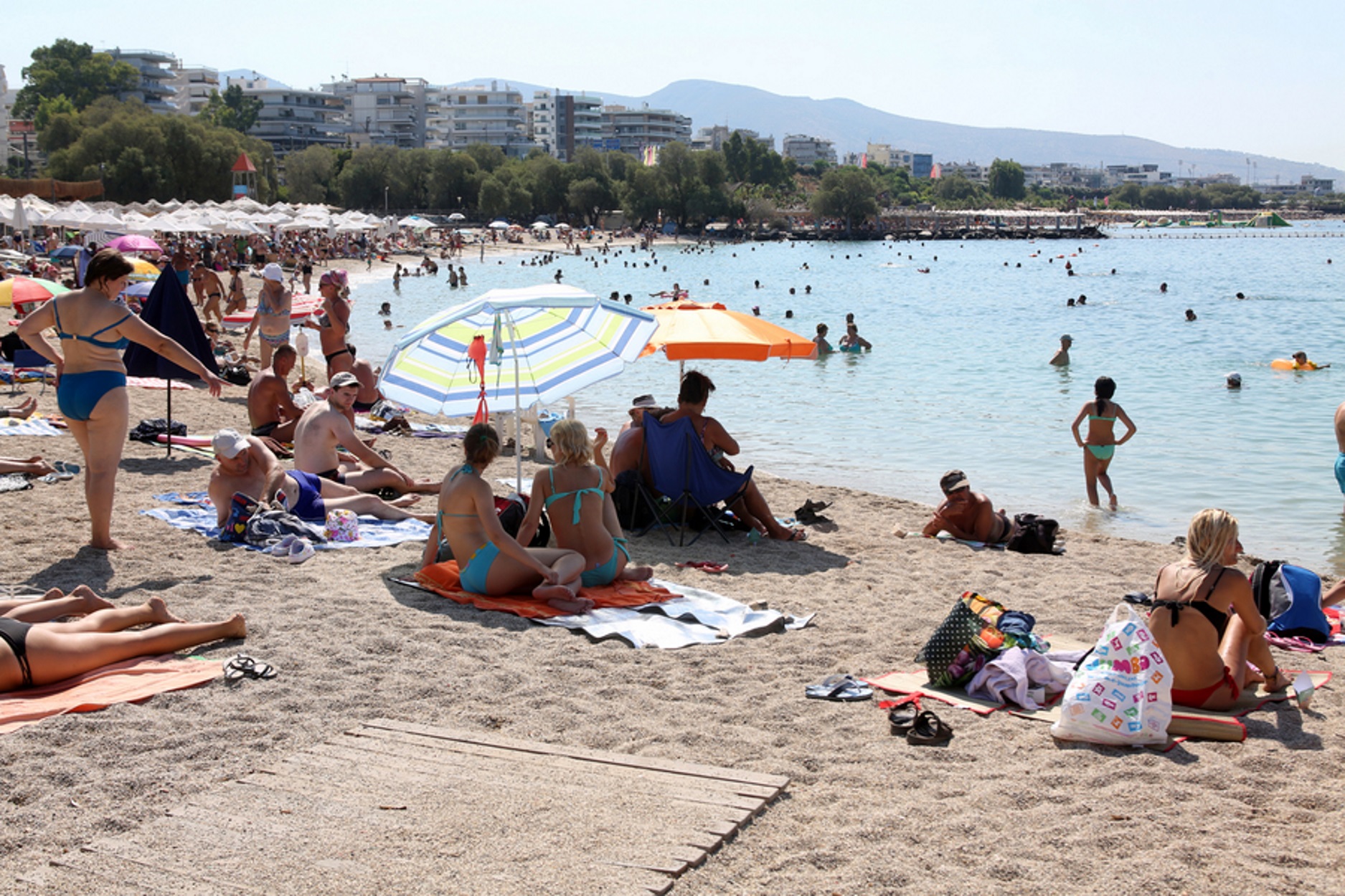 Καιρός αύριο: Άκρως καλοκαιρινή η Κυριακή, ιδανική για βουτιές