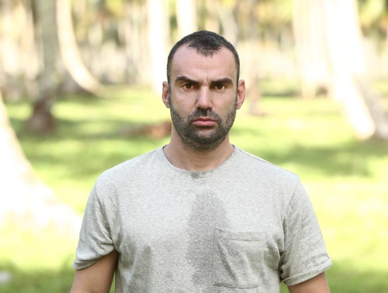 Ξεκαθαρίζει για τον Λάμπρο Χούτο! «Είναι κολλητός μου, μη νομίζουν άλλα οι θαυμάστριές του»