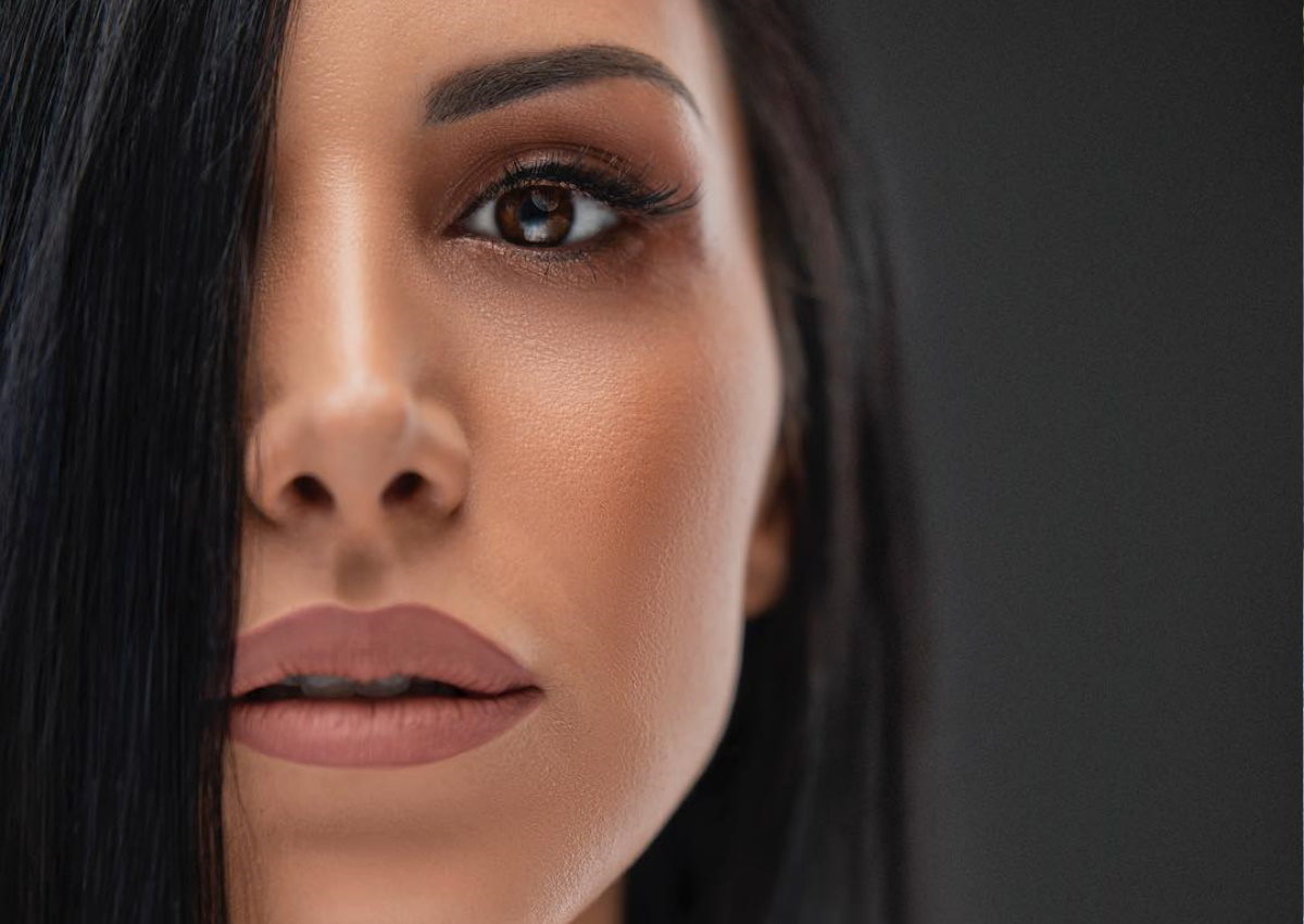 Λένα Ζευγαρά: Η ερμηνεύτρια – «φαινόμενο» ετοιμάζεται να κατακτήσει και την Αθήνα!