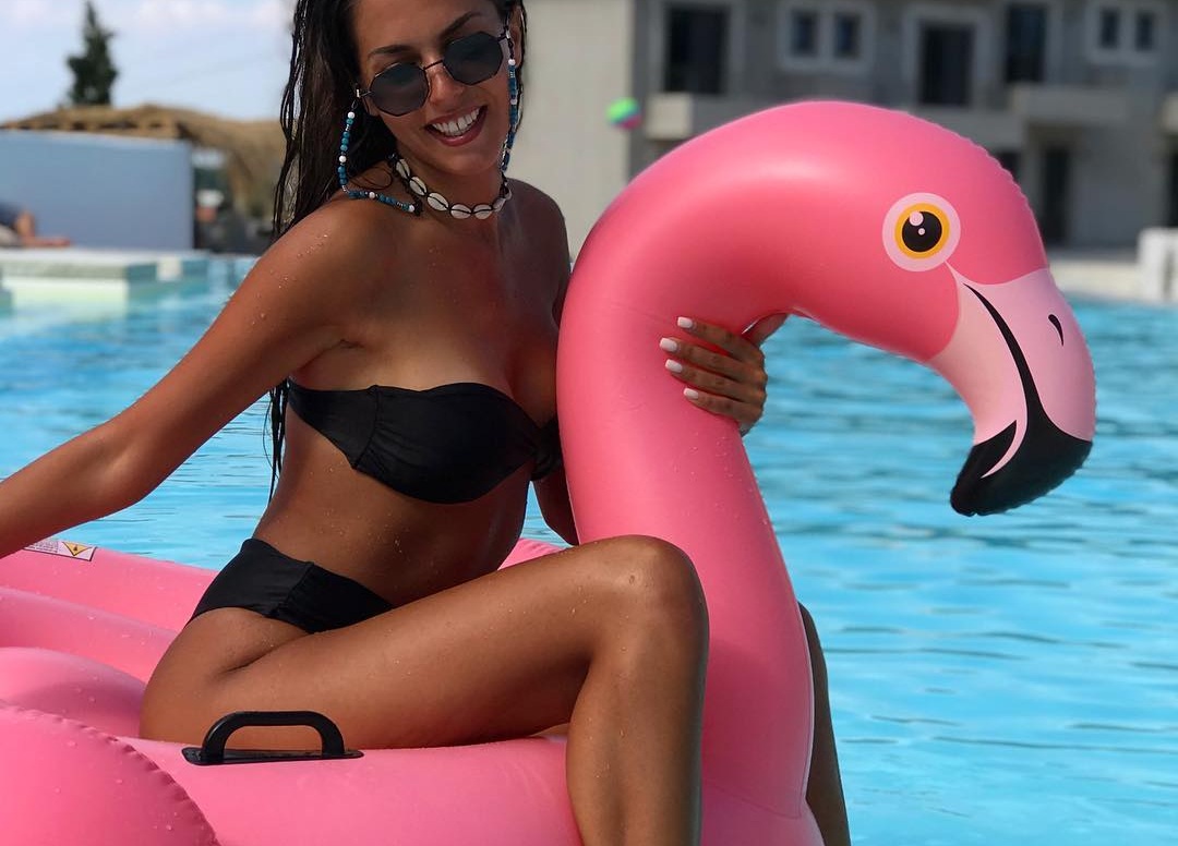 GNTM 2: 10 hot φωτογραφίες από το “λαϊκό” instagram της Λένιας