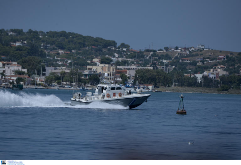 Για τον προορισμό του αναχώρησε μετά την πρόσκρουση το «Πρέβελης»