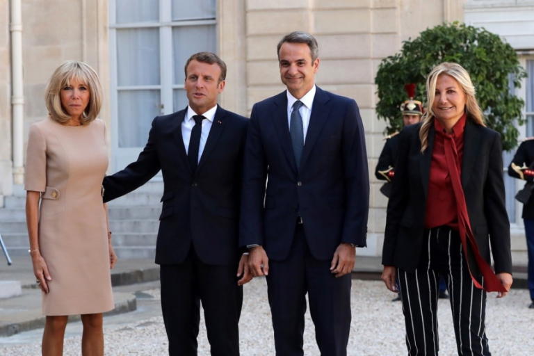 «Δεν μίλησα για τη συγκεκριμένη εμφάνιση της Μαρέβας, αλλά για το γενικότερο στυλ… Δεν είχαμε ποτέ μια τέτοια πρώτη κυρία»