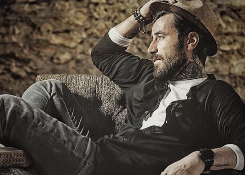 Ο Γιώργος Μαυρίδης κάνει on camera τον… ορό της αλήθειας – Oι… πιπεράτες απαντήσεις του [video]