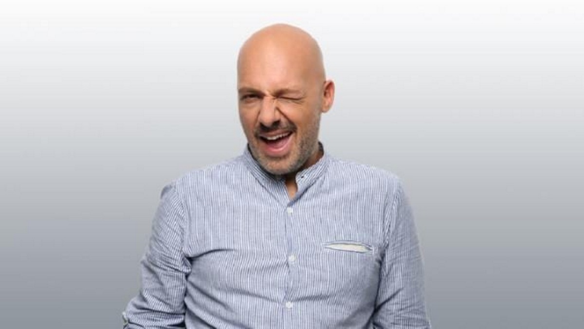 Το ξέσπασμα του Νίκου Μουτσινά για τις δηλώσεις του Πάνου Καλίδη! “Γιατί δεν έμεινες στα ωραία τραγούδια σου ρε Πάνο;