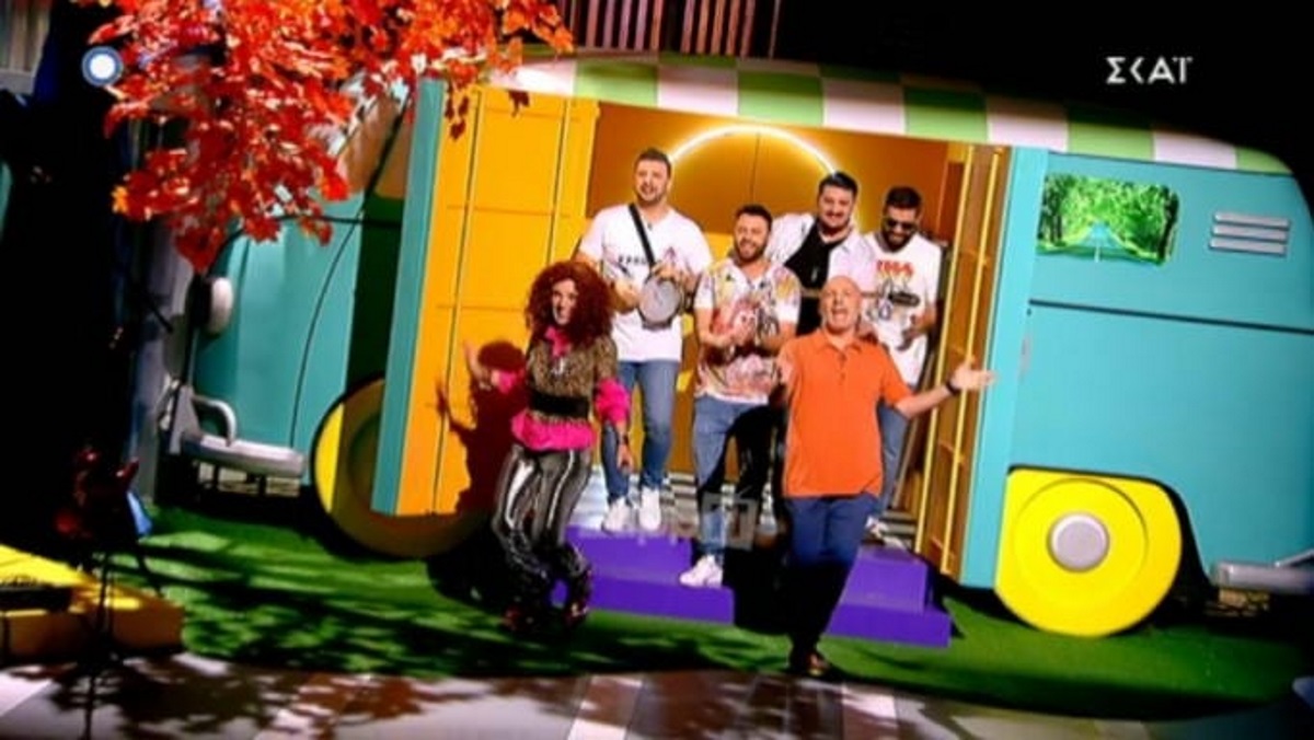 Η χιουμοριστική επιστροφή του Μουτσινά μετά το τεχνικό πρόβλημα της πρεμιέρας! [vid]