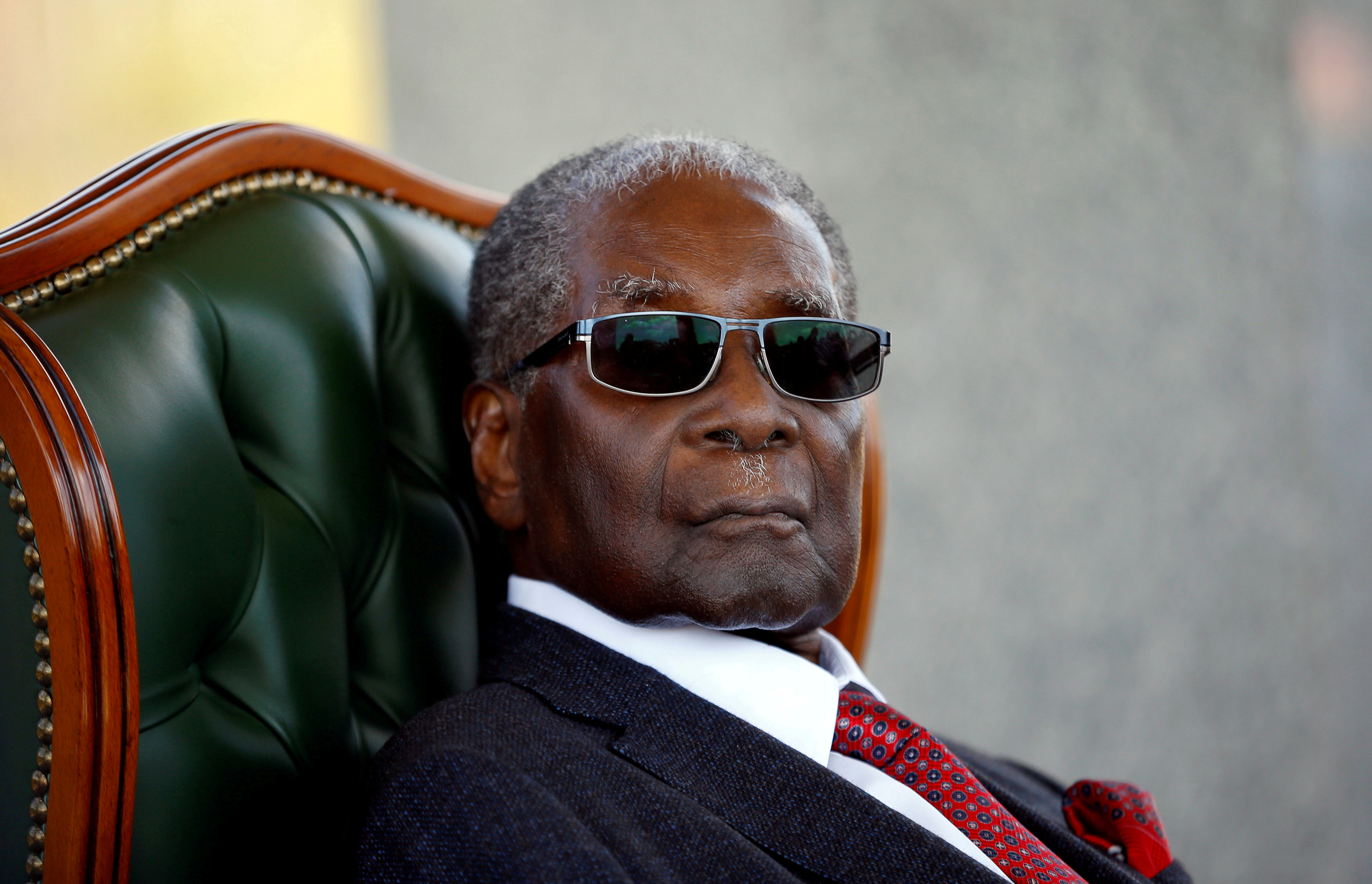 Πέθανε ο Ρόμπερτ Μουγκάμπε, ο αμφιλεγόμενος «ιδρυτής πατέρας» της Ζιμπάμπουε