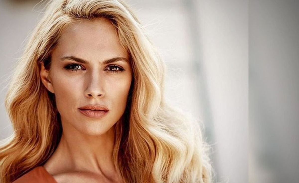 Ντορέττα Παπαδημητρίου: «Σε ορισμένες περιπτώσεις κάνω και αναφορά»